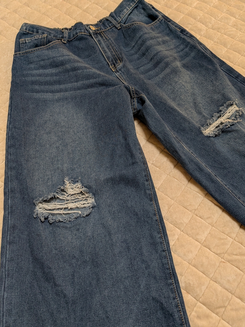 SHEIN Dark Blue Flared Ripped Wide-Leg Jeans